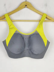 Buy online pre-used pre-loved 100% authentic & Original branded Marks & Spencer (BU-54) available in Pakistan. Top international brands avilable.