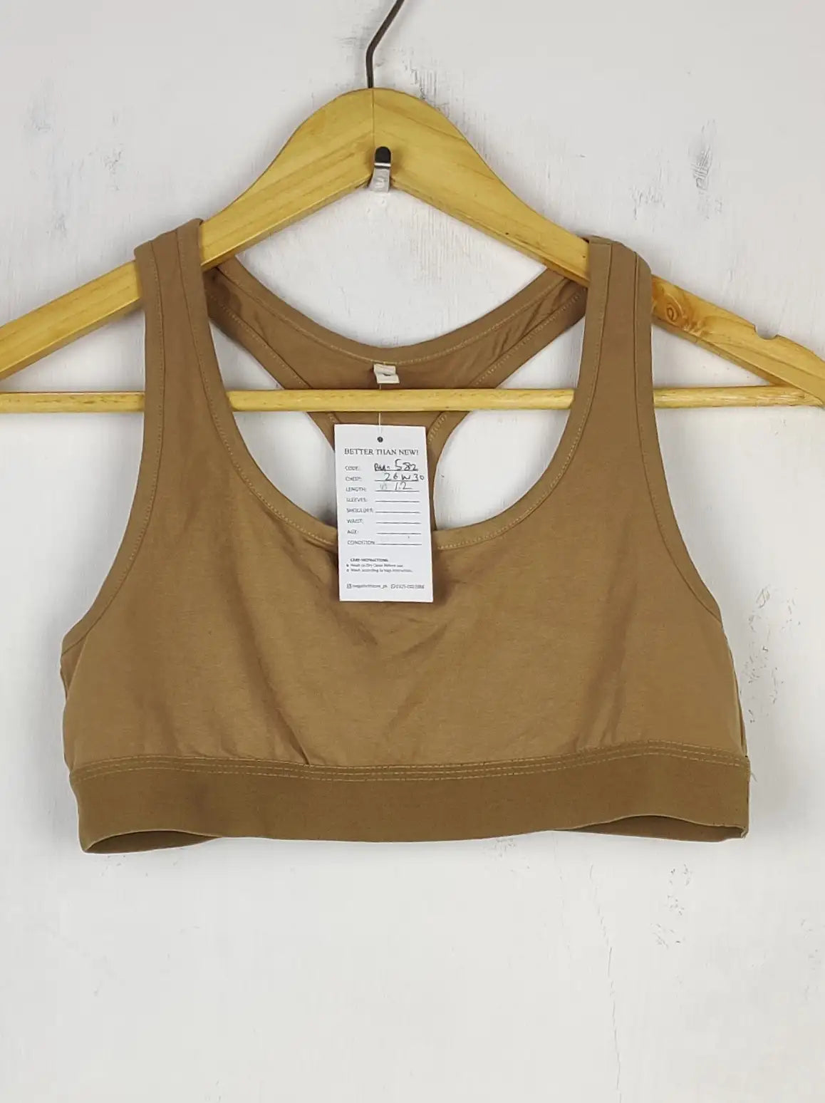Buy online pre-used pre-loved 100% authentic & Original branded Unknown Brand (BU-582) available in Pakistan. Top international brands avilable.