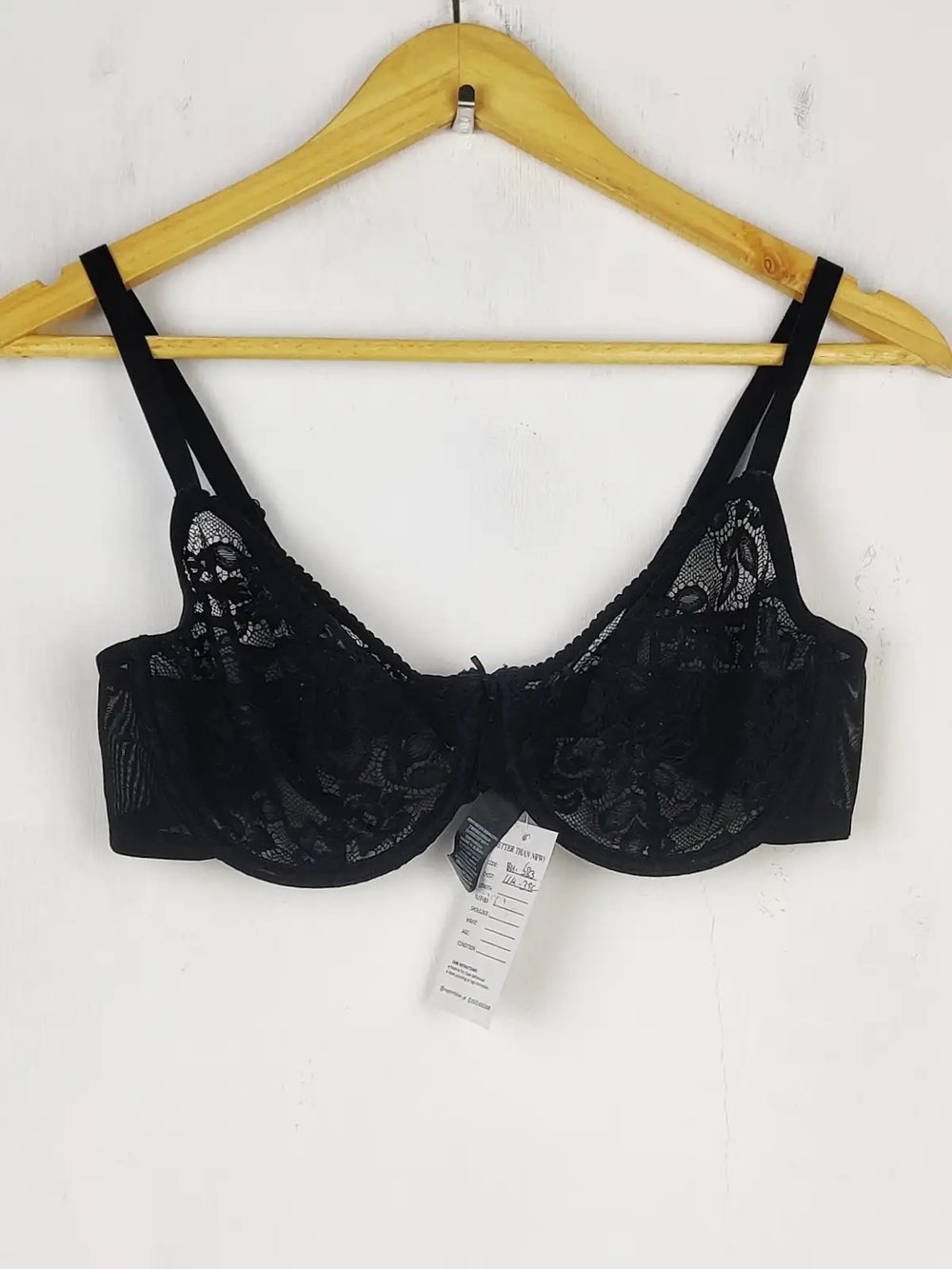 Buy online pre-used pre-loved 100% authentic & Original branded Marks & Spencer , Uk 38C (BU-583) available in Pakistan. Top international brands avilable.