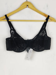 Buy online pre-used pre-loved 100% authentic & Original branded Marks & Spencer , Uk 38C (BU-583) available in Pakistan. Top international brands avilable.