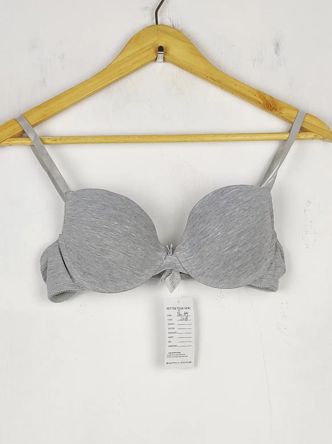 Buy online pre-used pre-loved 100% authentic & Original branded New Look , Uk 34B (BU-604) available in Pakistan. Top international brands avilable.