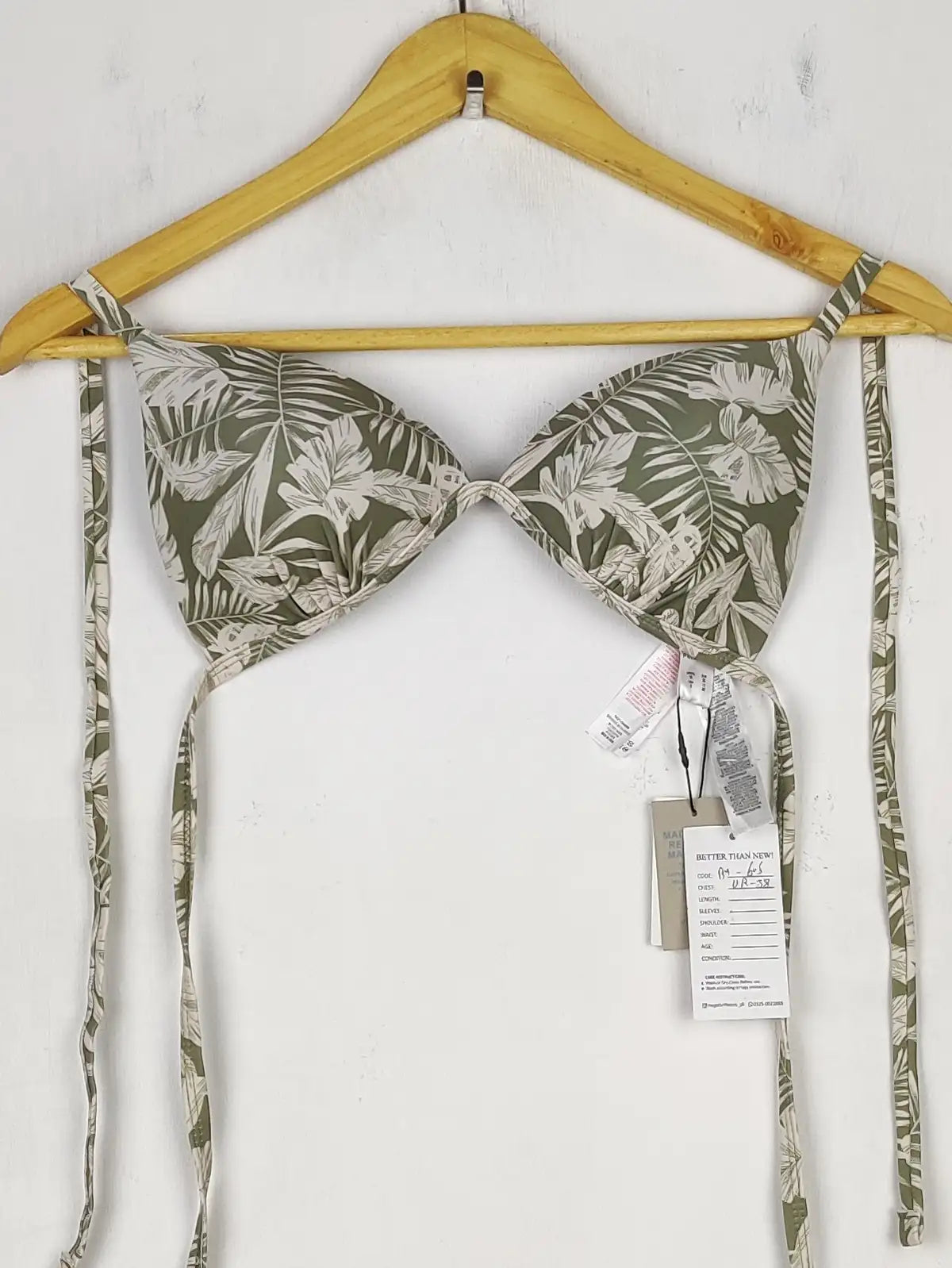 Buy online pre-used pre-loved 100% authentic & Original branded Primark , Uk 10 (BU-605) available in Pakistan. Top international brands avilable.