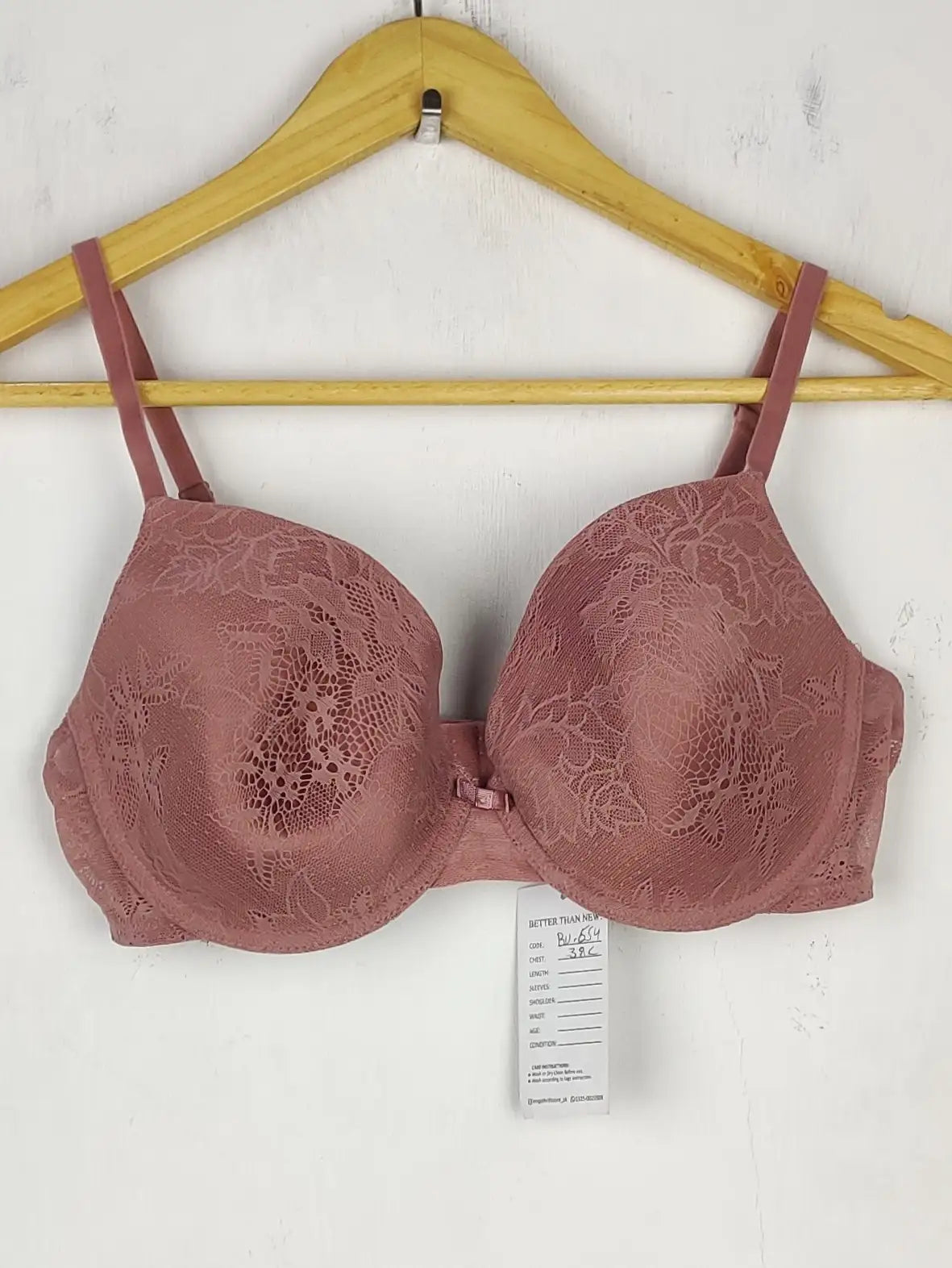 Buy online pre-used pre-loved 100% authentic & Original branded Secret Possessions, Uk 38C (BU-654) available in Pakistan. Top international brands avilable.