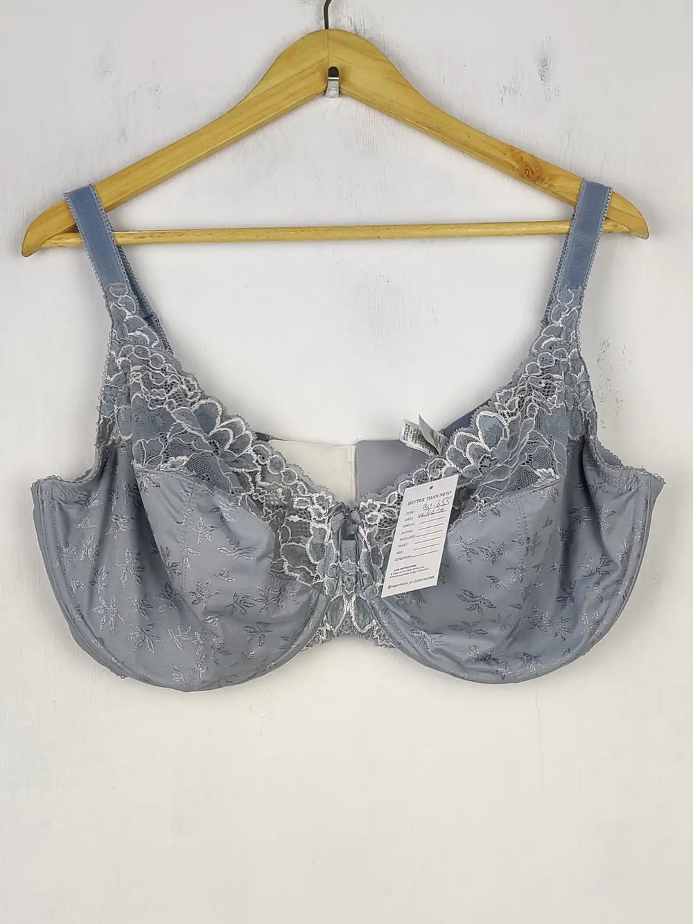 Buy online pre-used pre-loved 100% authentic & Original branded Marks Spencer, Uk 40G (BU-655) available in Pakistan. Top international brands avilable.