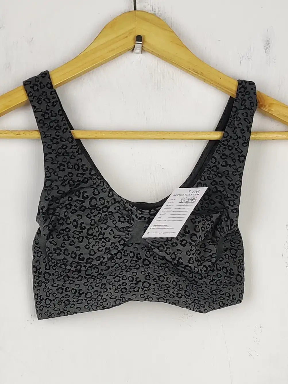 Buy online pre-used pre-loved 100% authentic & Original branded F&F (BU-688) available in Pakistan. Top international brands avilable.