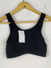 Buy online pre-used pre-loved 100% authentic & Original branded Unknown Brand (BU-770) available in Pakistan. Top international brands avilable.