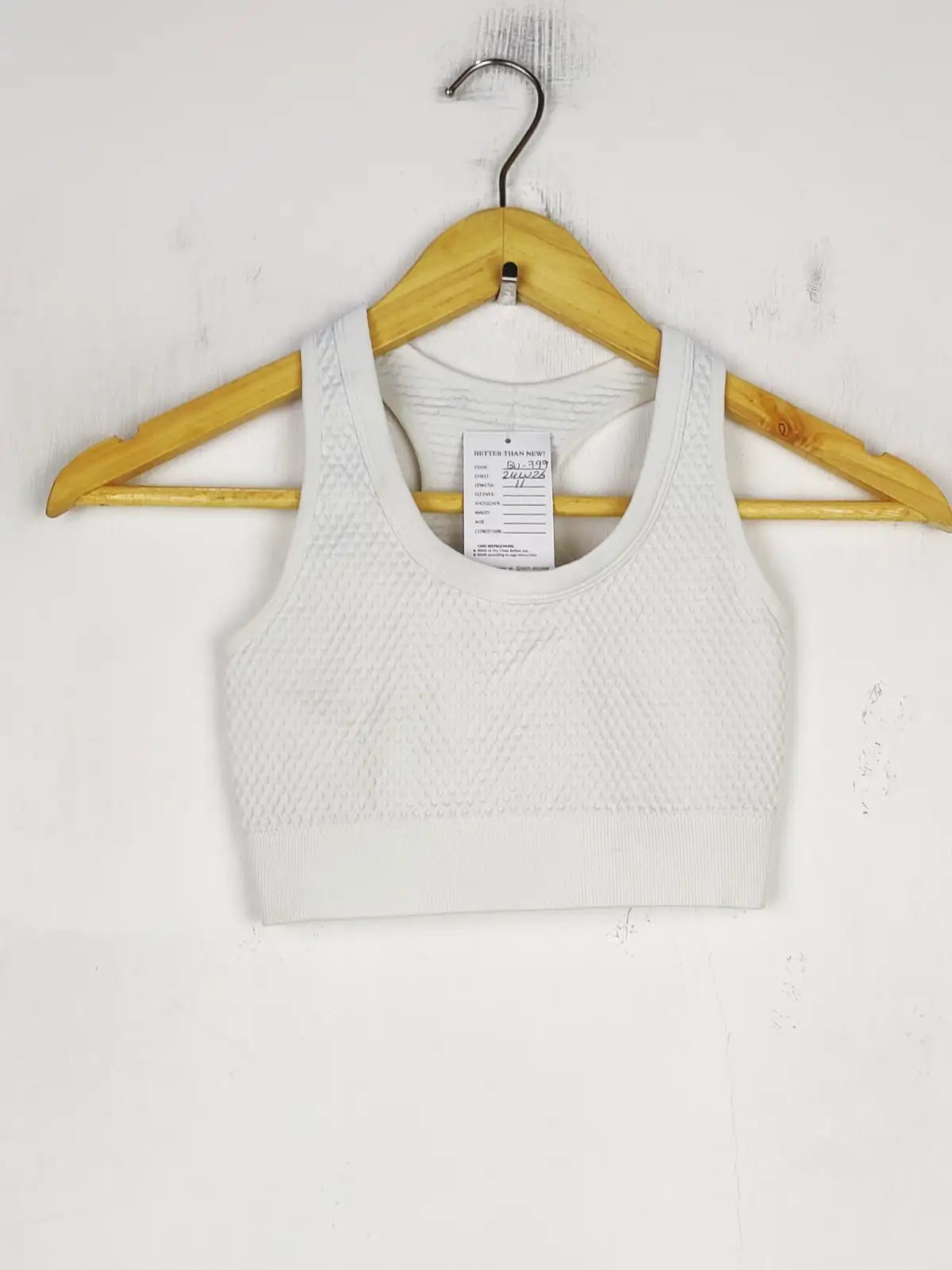 Buy online pre-used pre-loved 100% authentic & Original branded Unknown Brand (BU-799) available in Pakistan. Top international brands avilable.