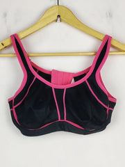 Buy online pre-used pre-loved 100% authentic & Original branded Dunnes Stores (BU-83) available in Pakistan. Top international brands avilable.