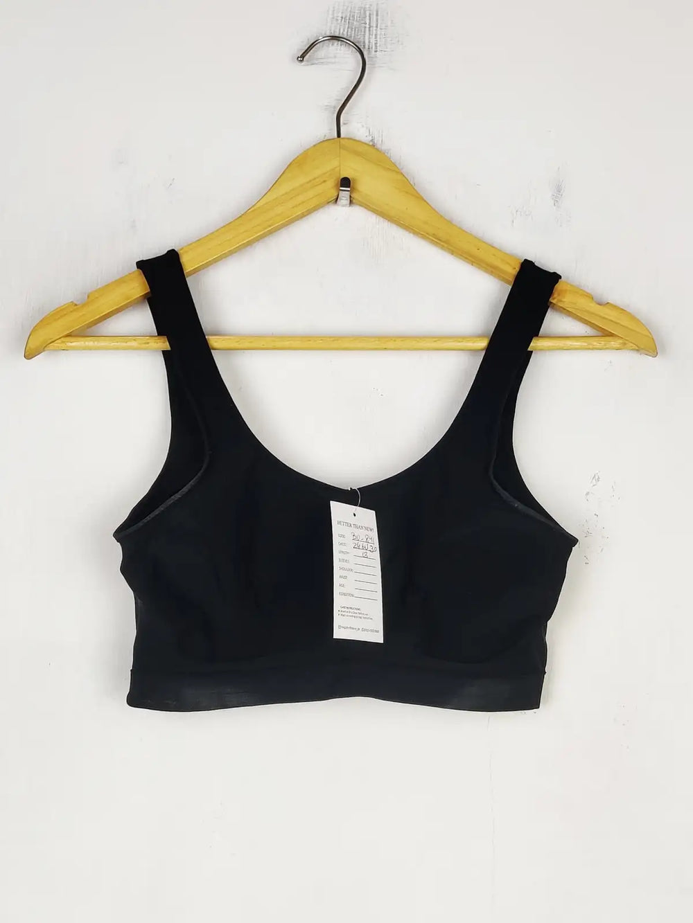 Buy online pre-used pre-loved 100% authentic & Original branded Unknown Brand (BU-841) available in Pakistan. Top international brands avilable.