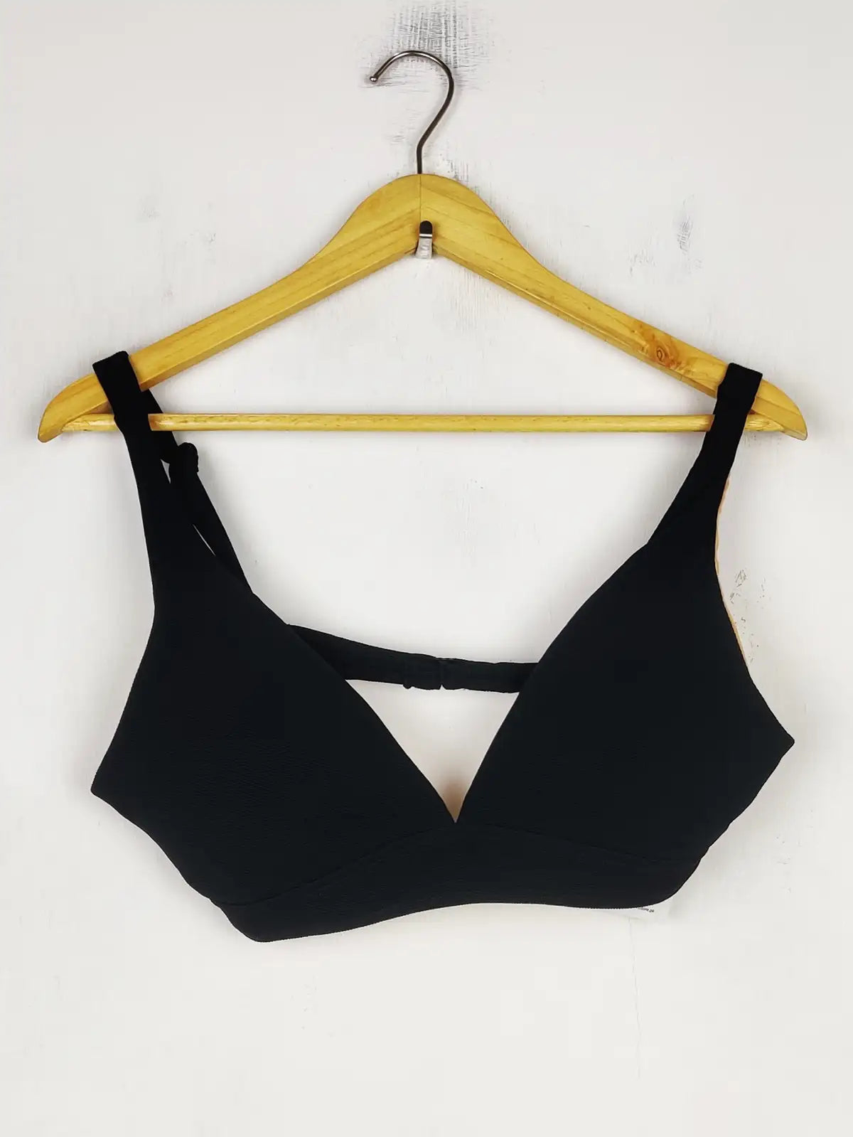 Buy online pre-used pre-loved 100% authentic & Original branded Primark, Uk 10 (BU-844) available in Pakistan. Top international brands avilable.