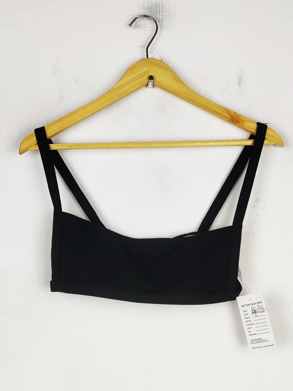 Buy online pre-used pre-loved 100% authentic & Original branded Unknown Brand (BU-886) available in Pakistan. Top international brands avilable.
