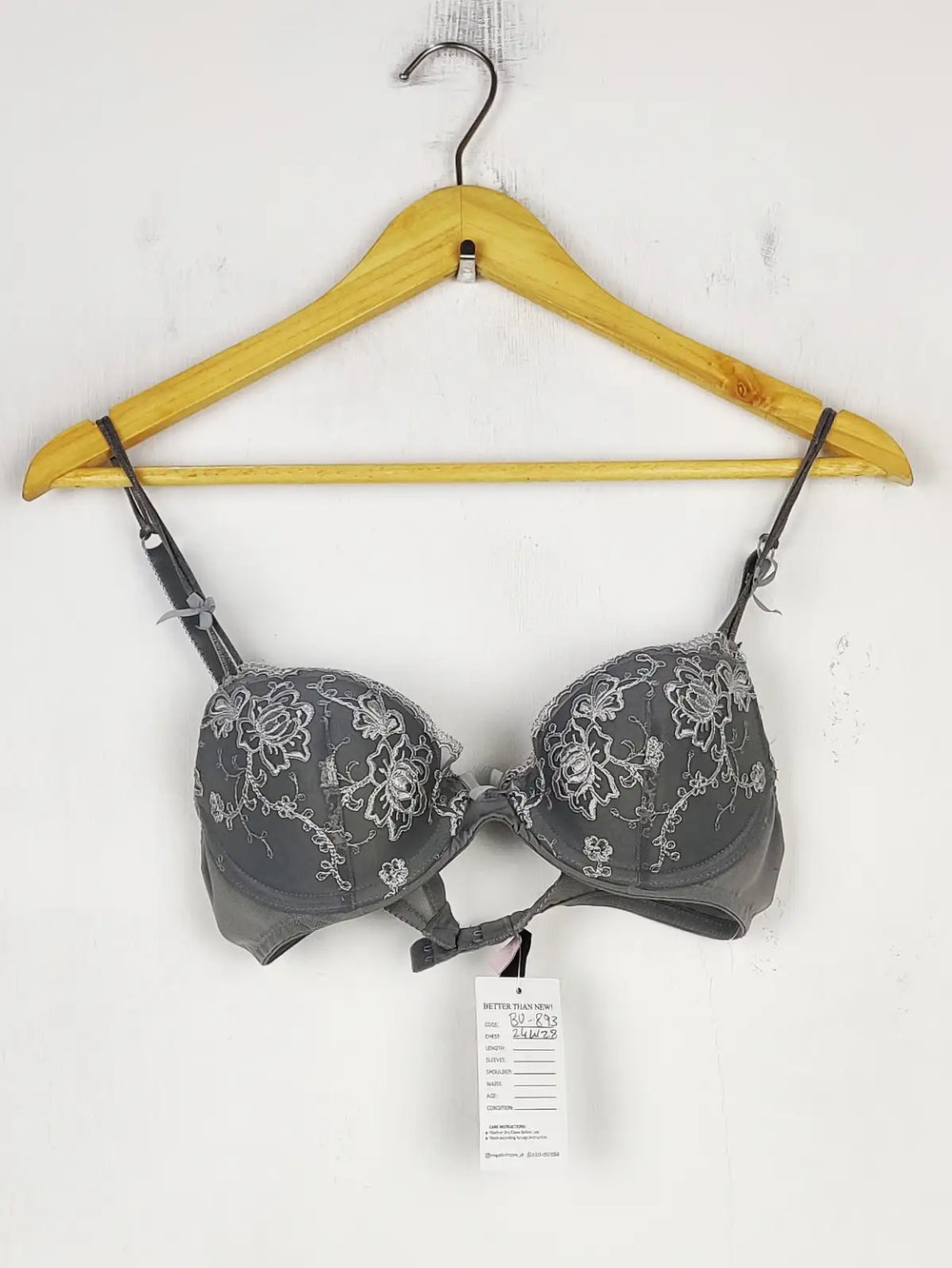 Buy online pre-used pre-loved 100% authentic & Original branded Next (BU-893) available in Pakistan. Top international brands avilable.