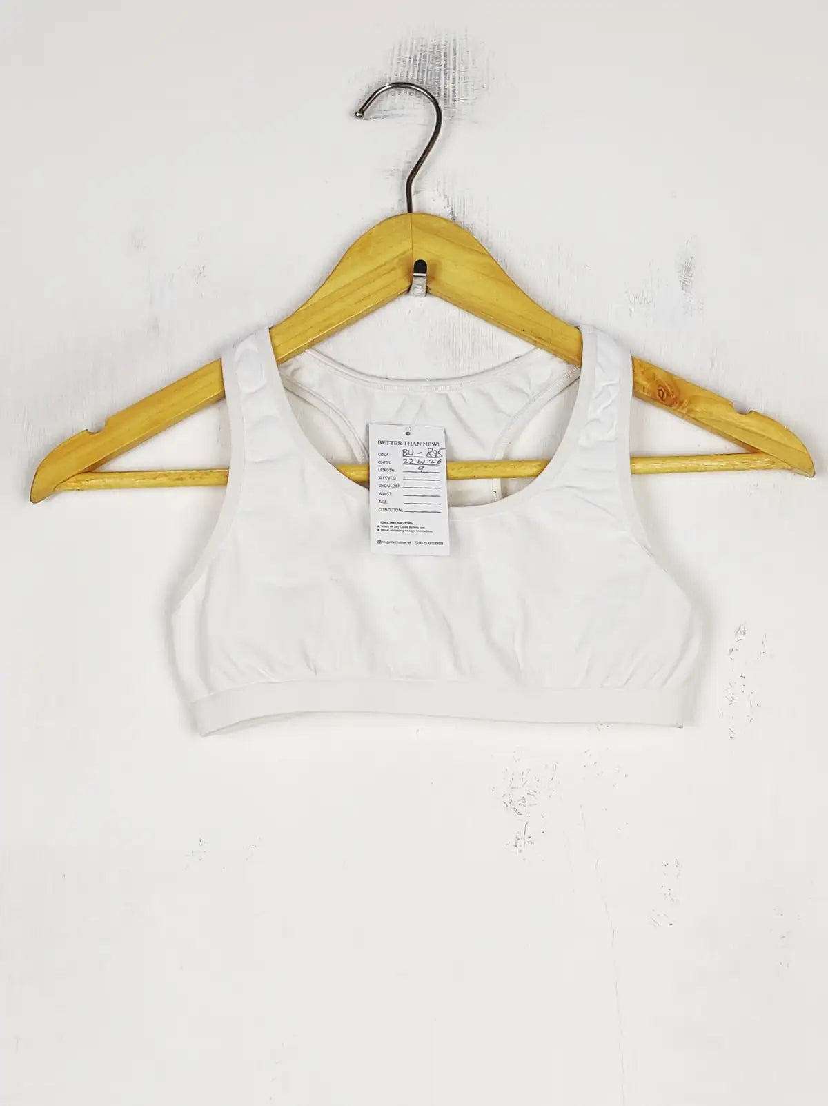 Buy online pre-used pre-loved 100% authentic & Original branded Unknown Brand (BU-895) available in Pakistan. Top international brands avilable.