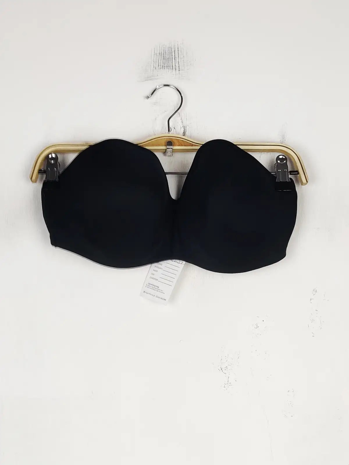 Buy online pre-used pre-loved 100% authentic & Original branded Marks & Spencer (BU-902) available in Pakistan. Top international brands avilable.