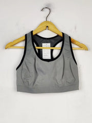 Buy online pre-used pre-loved 100% authentic & Original branded Unknown Brand (BU-962) available in Pakistan. Top international brands avilable.