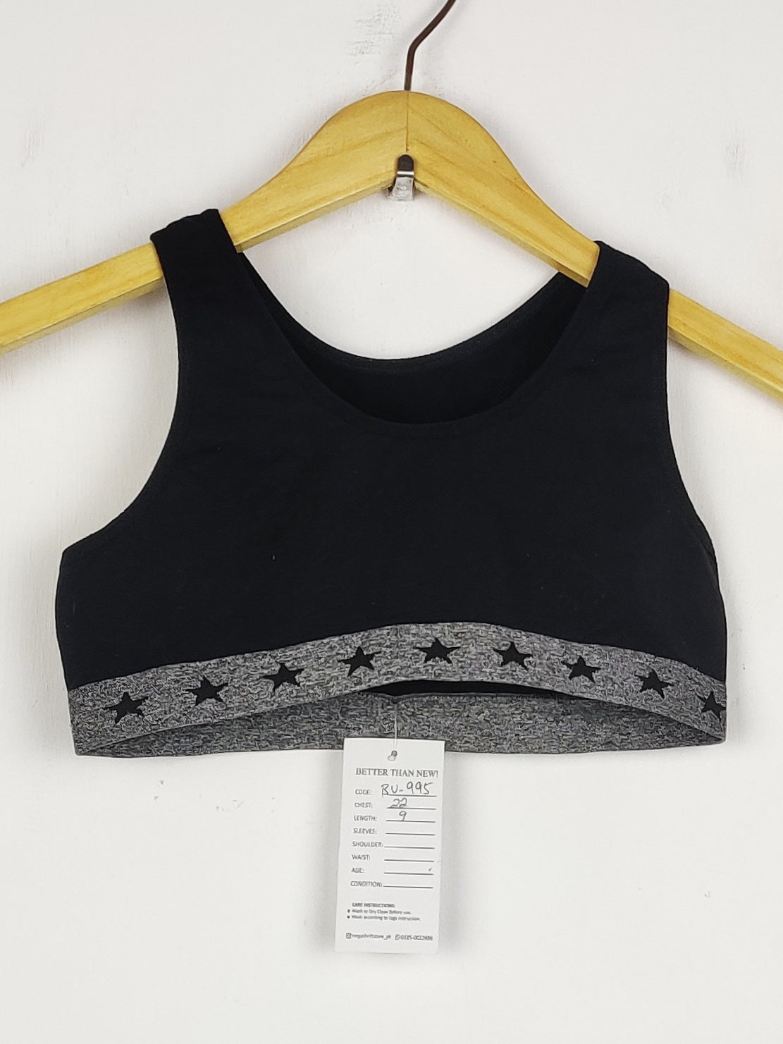 Buy online pre-used pre-loved 100% authentic & Original branded Marks & Spencer (BU-995) available in Pakistan. Top international brands avilable.