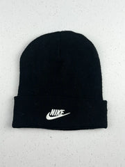 Buy online pre-used pre-loved 100% authentic & Original branded Nike (C-498) available in Pakistan. Top international brands avilable.