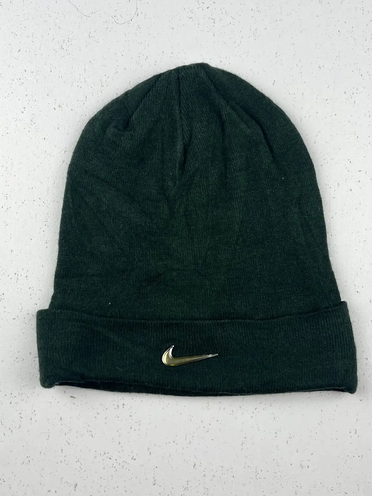 Buy online pre-used pre-loved 100% authentic & Original branded Nike (C-519) available in Pakistan. Top international brands avilable.