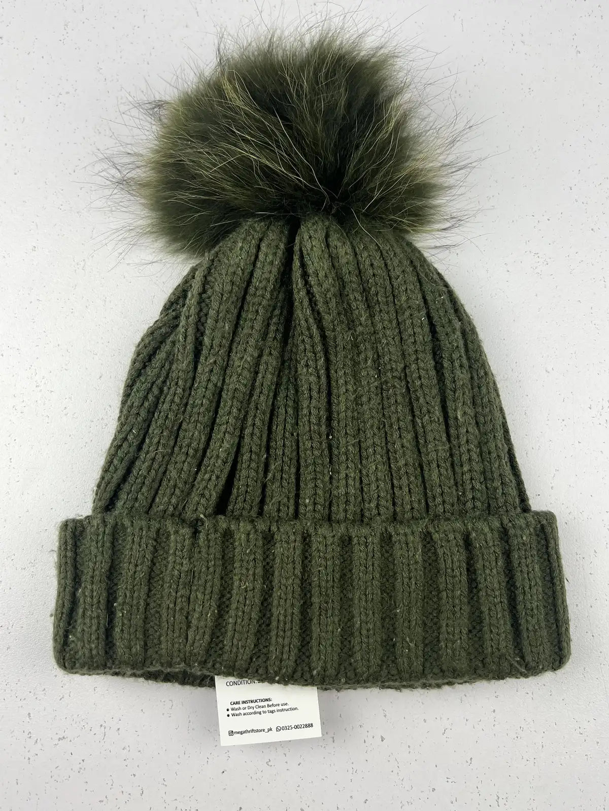 Buy online pre-used pre-loved 100% authentic & Original branded Unknown Brand (C-529) available in Pakistan. Top international brands avilable.