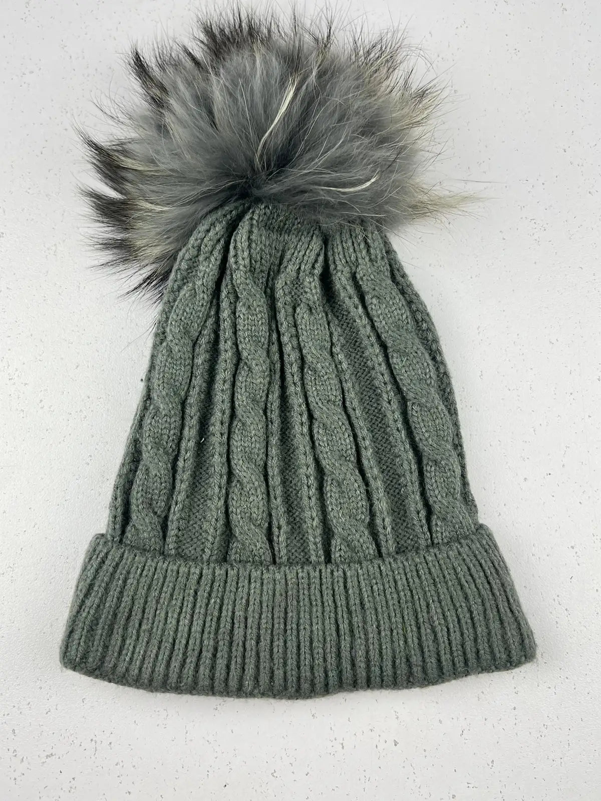 Buy online pre-used pre-loved 100% authentic & Original branded Unknown Brand (C-531) available in Pakistan. Top international brands avilable.