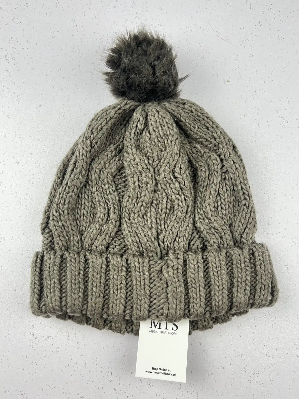 Buy online pre-used pre-loved 100% authentic & Original branded H&M (C-535) available in Pakistan. Top international brands avilable.