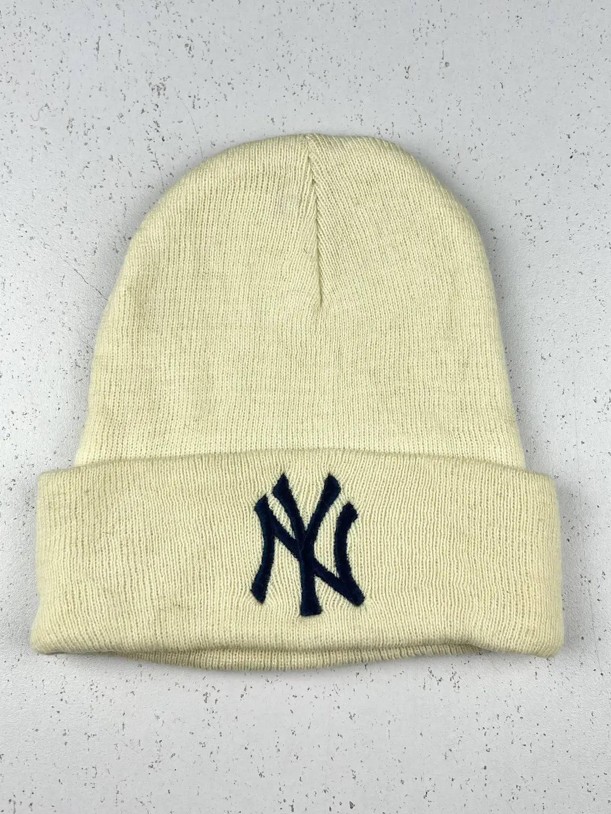 Buy online pre-used pre-loved 100% authentic & Original branded New York (C-554) available in Pakistan. Top international brands avilable.