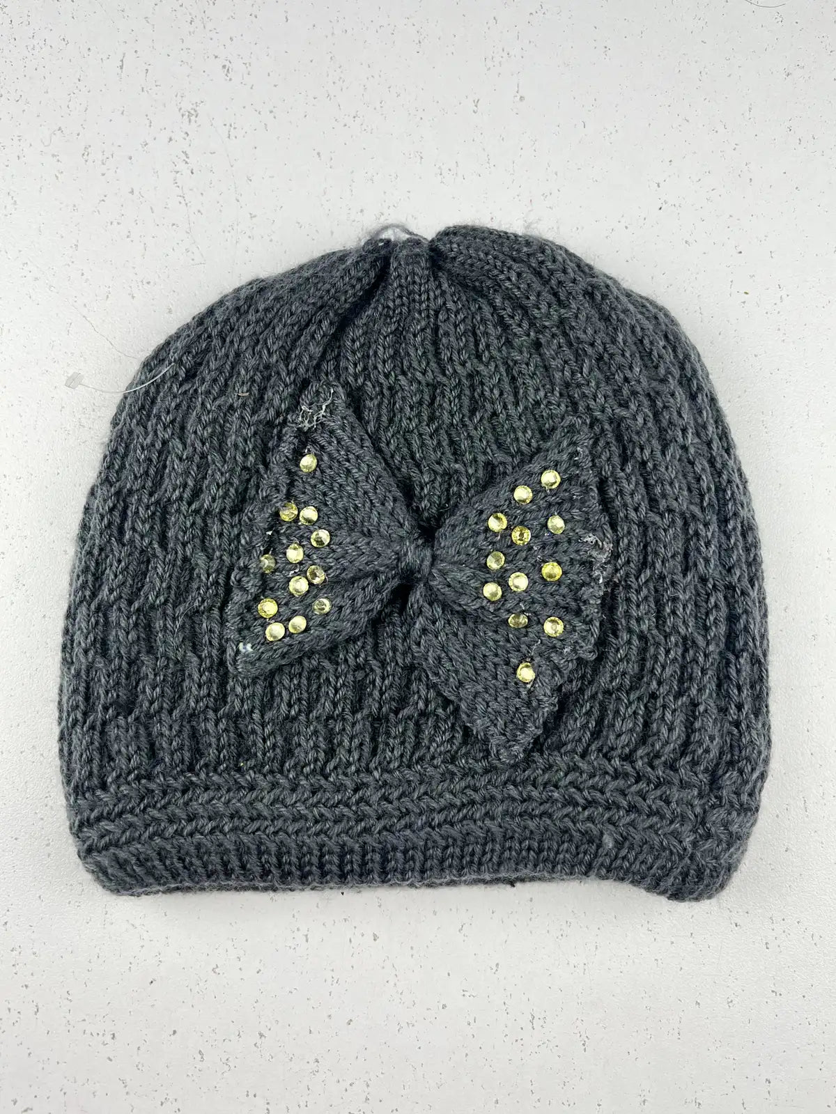 Buy online pre-used pre-loved 100% authentic & Original branded Unknown Brand (C-556) available in Pakistan. Top international brands avilable.