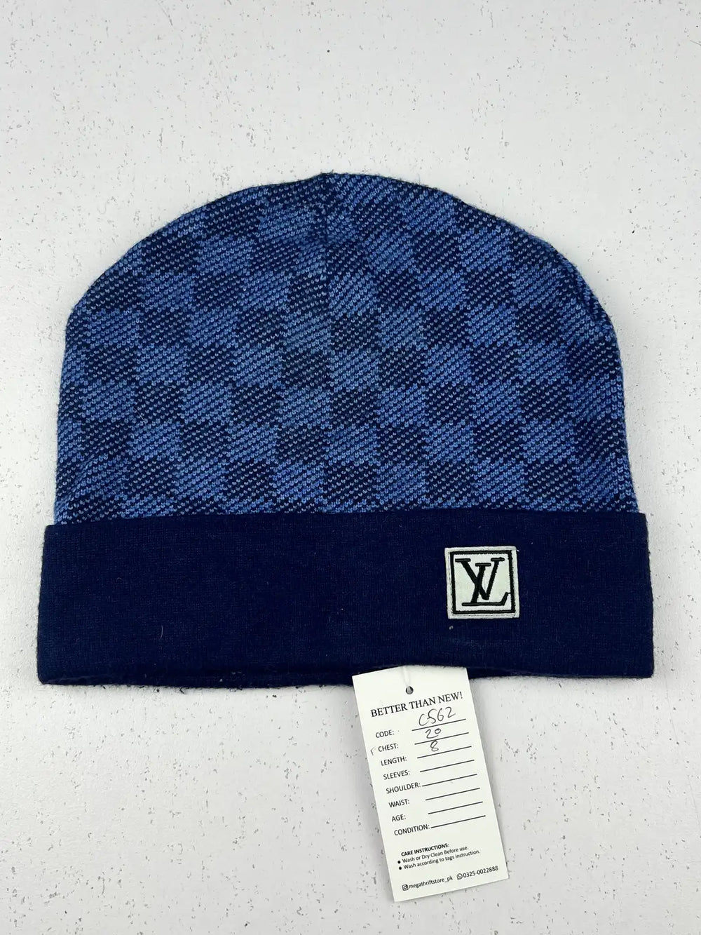 Buy online pre-used pre-loved 100% authentic & Original branded Louis Vuitton (C-562) available in Pakistan. Top international brands avilable.