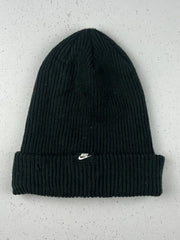 Buy online pre-used pre-loved 100% authentic & Original branded Nike (C-577) available in Pakistan. Top international brands avilable.