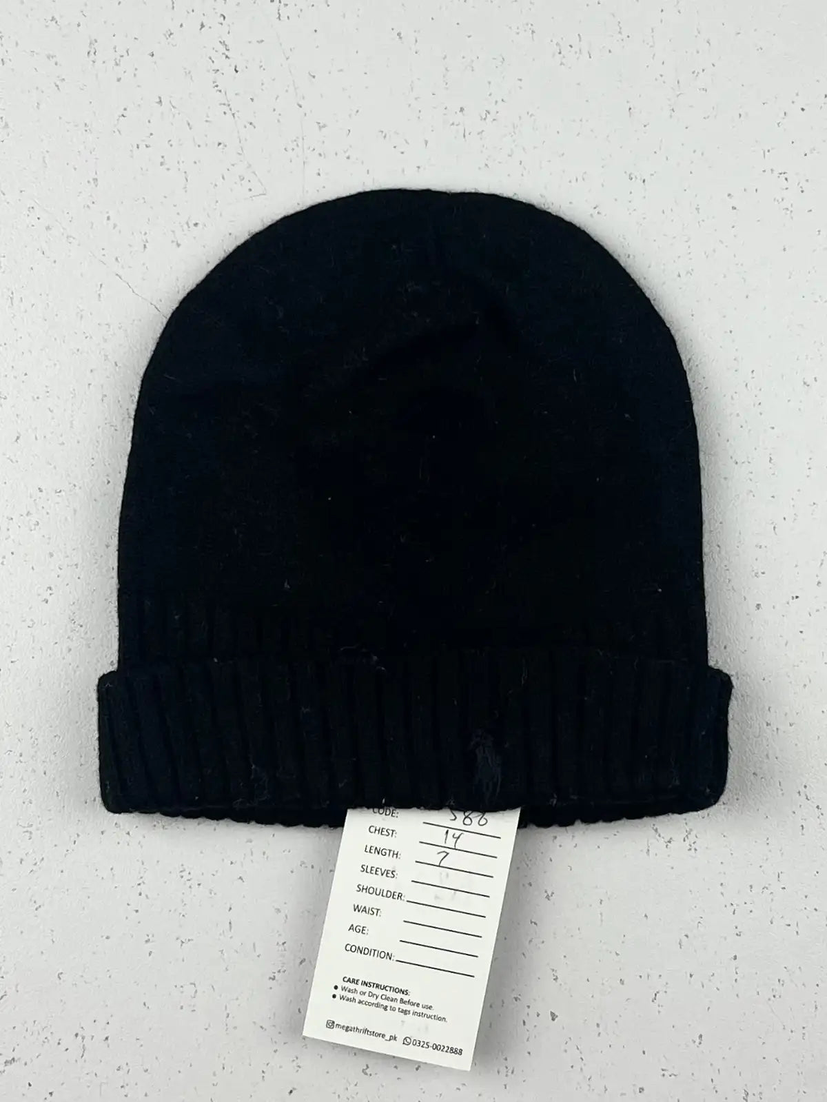 Buy online pre-used pre-loved 100% authentic & Original branded Polo Ralph Lauren (C-586) available in Pakistan. Top international brands avilable.