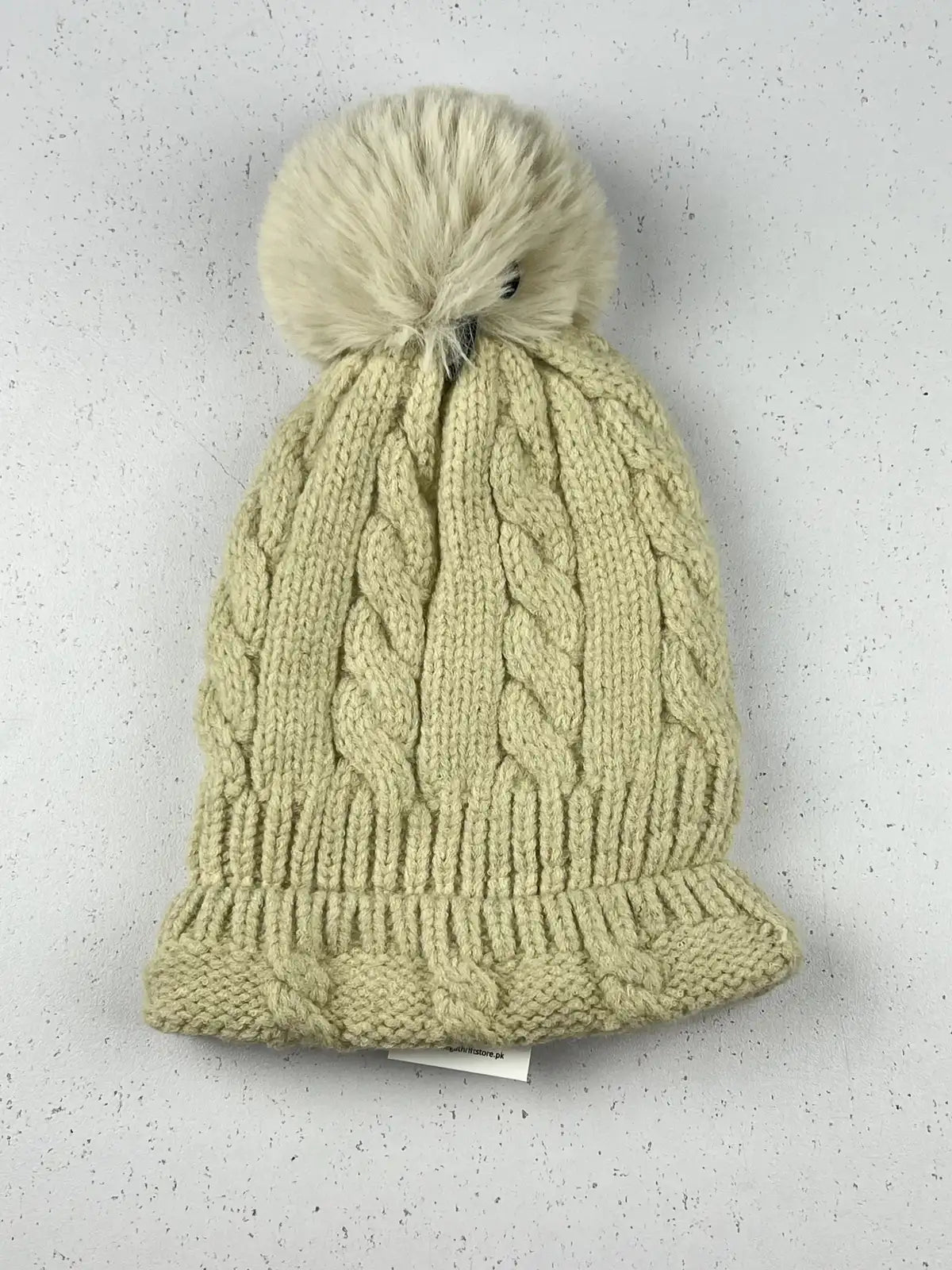 Buy online pre-used pre-loved 100% authentic & Original branded Unknown Brand (C-622) available in Pakistan. Top international brands avilable.