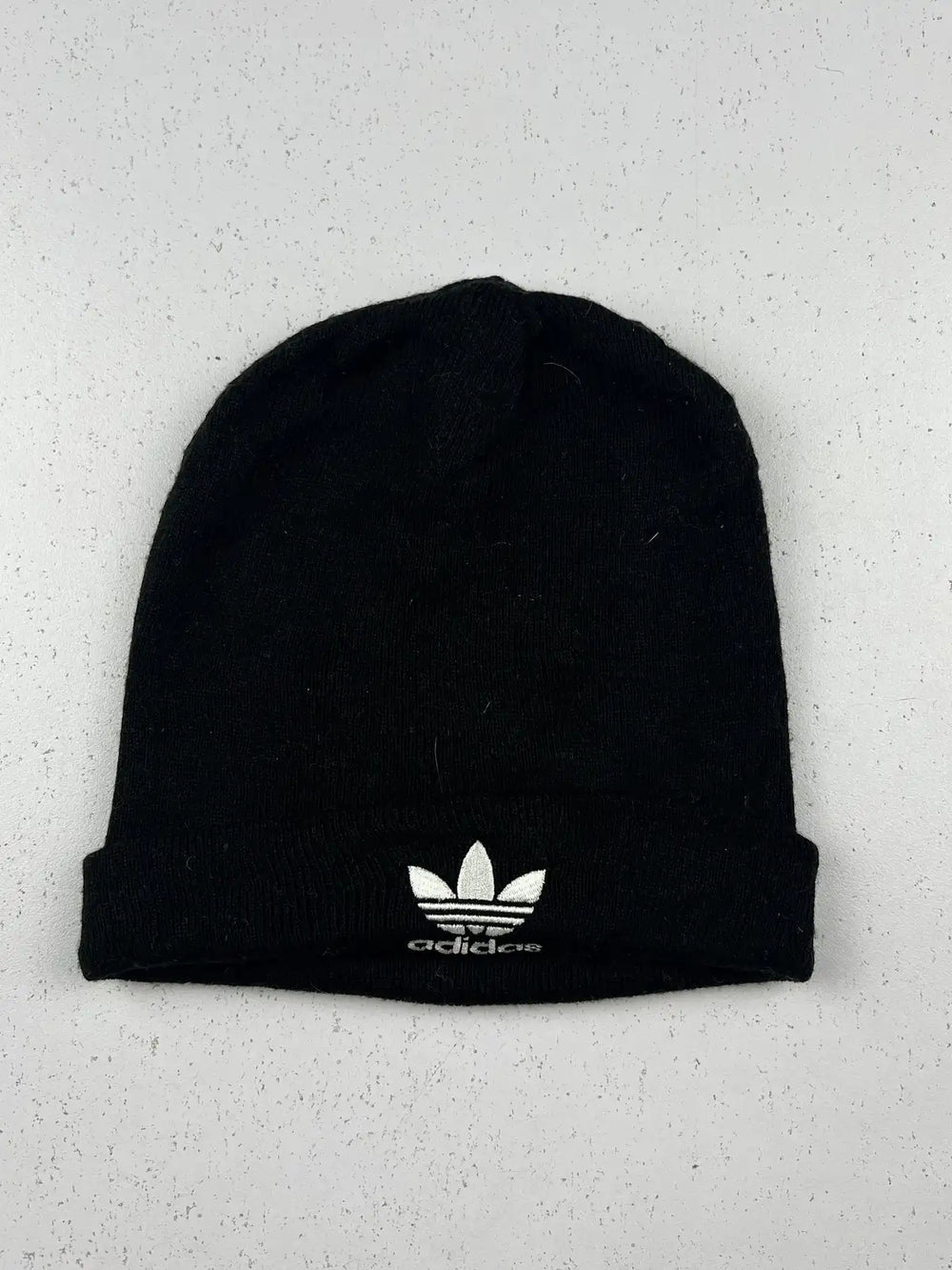 Buy online pre-used pre-loved 100% authentic & Original branded Adidas (C-643) available in Pakistan. Top international brands avilable.