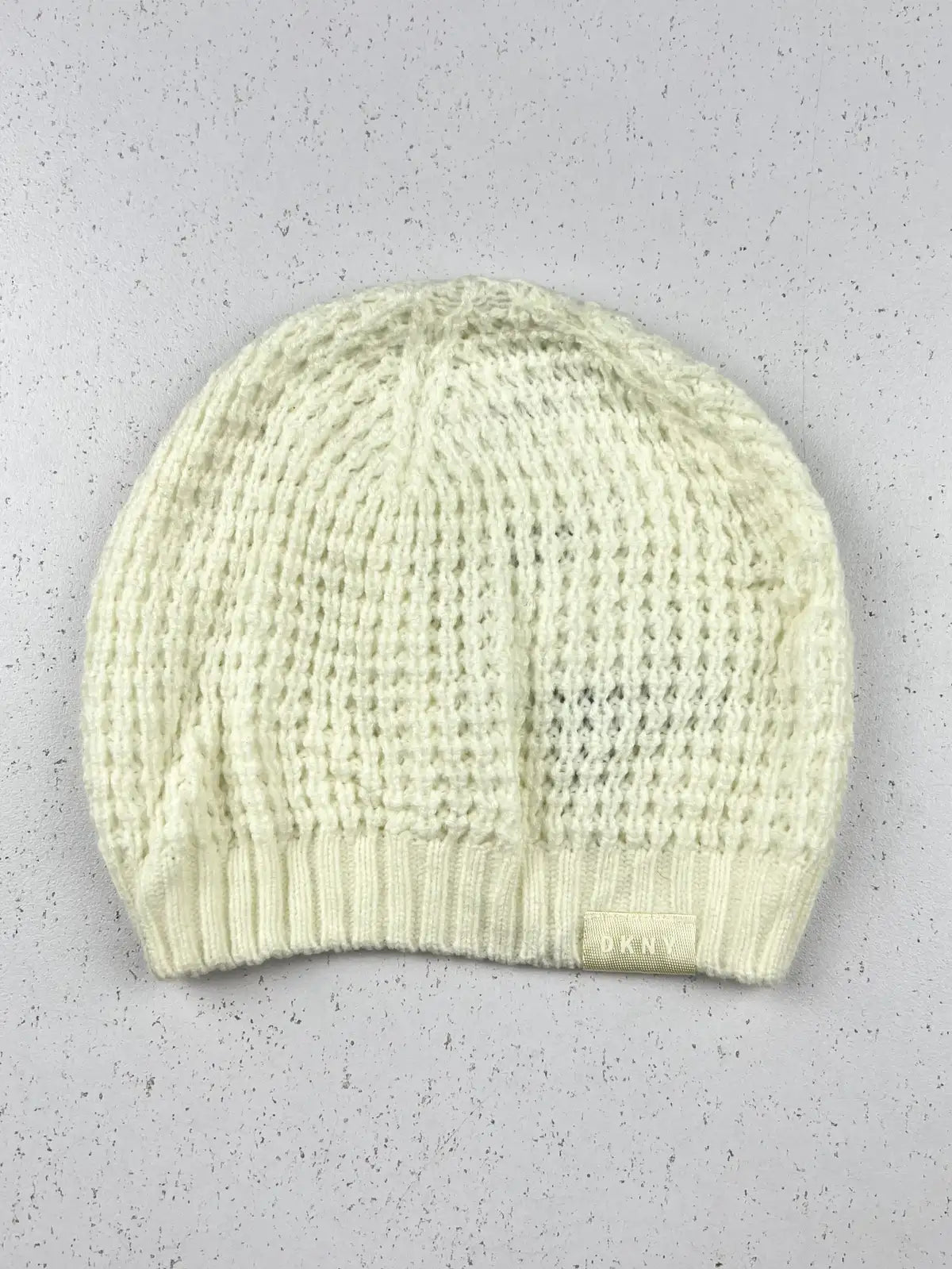 Buy online pre-used pre-loved 100% authentic & Original branded Dkny (C-644) available in Pakistan. Top international brands avilable.