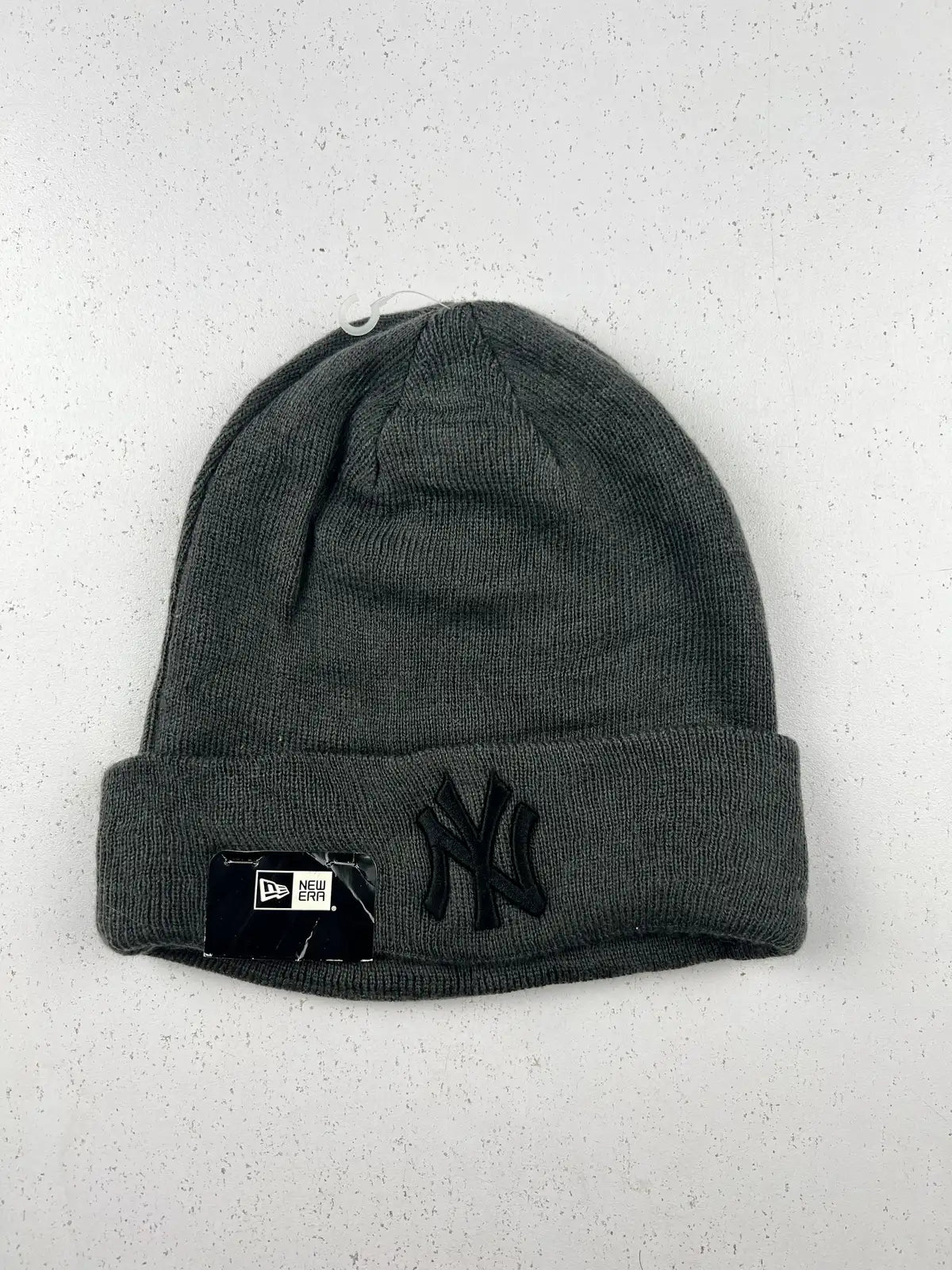 Buy online pre-used pre-loved 100% authentic & Original branded New York (C-648) available in Pakistan. Top international brands avilable.