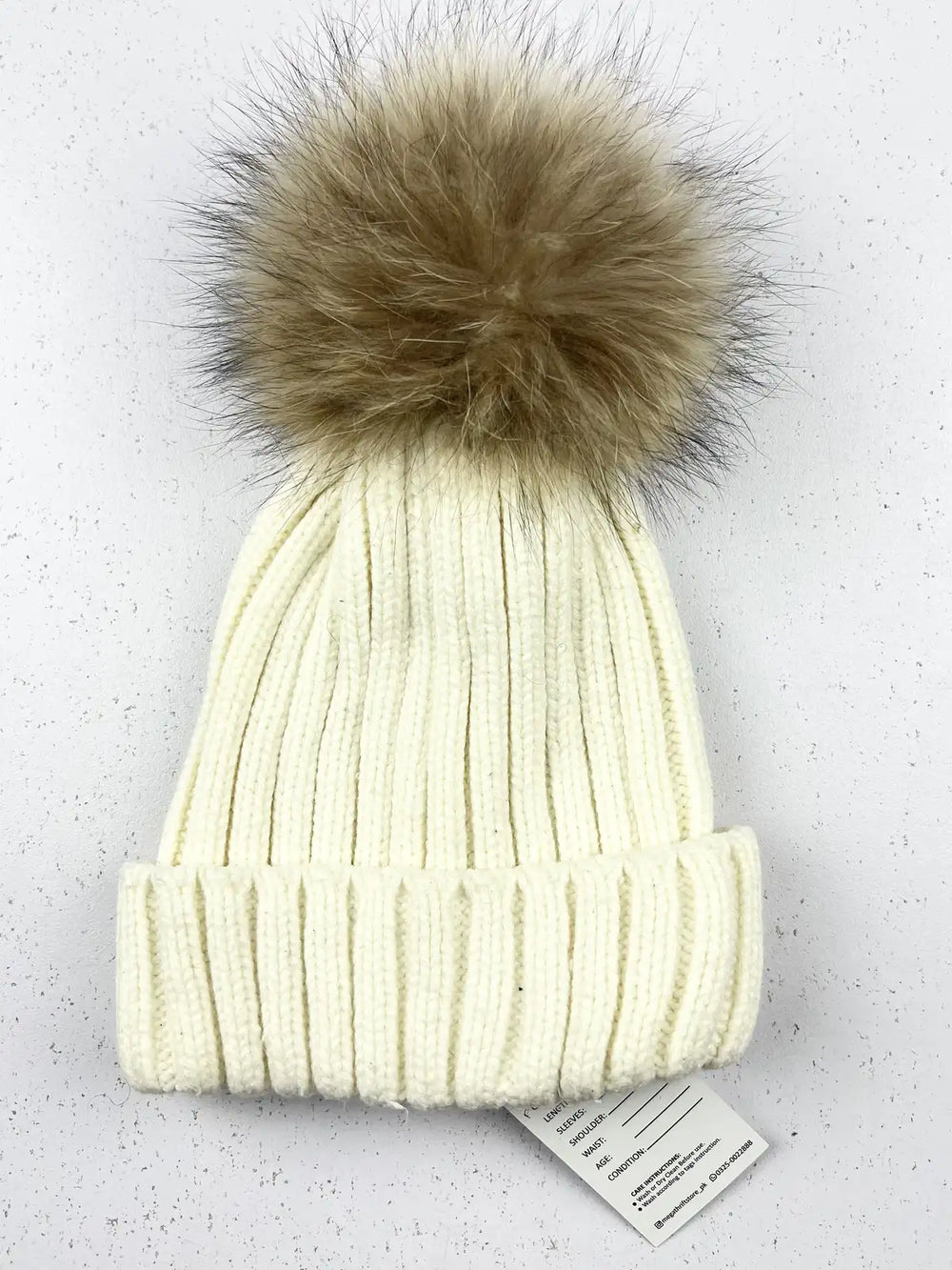 Buy online pre-used pre-loved 100% authentic & Original branded Unknown Brand (C-650) available in Pakistan. Top international brands avilable.