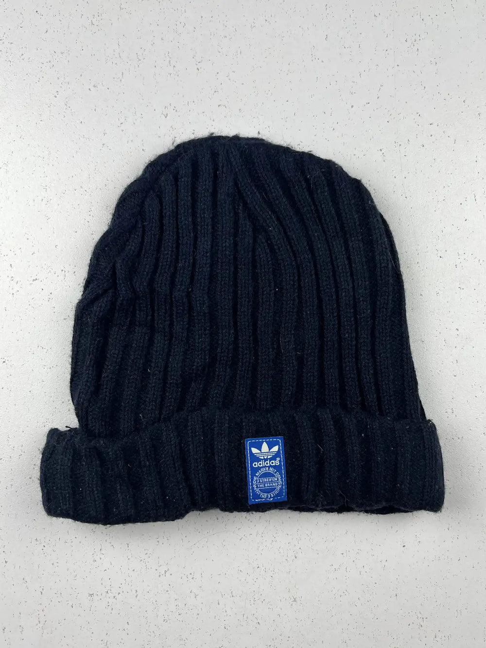 Buy online pre-used pre-loved 100% authentic & Original branded Adidas (C-664) available in Pakistan. Top international brands avilable.