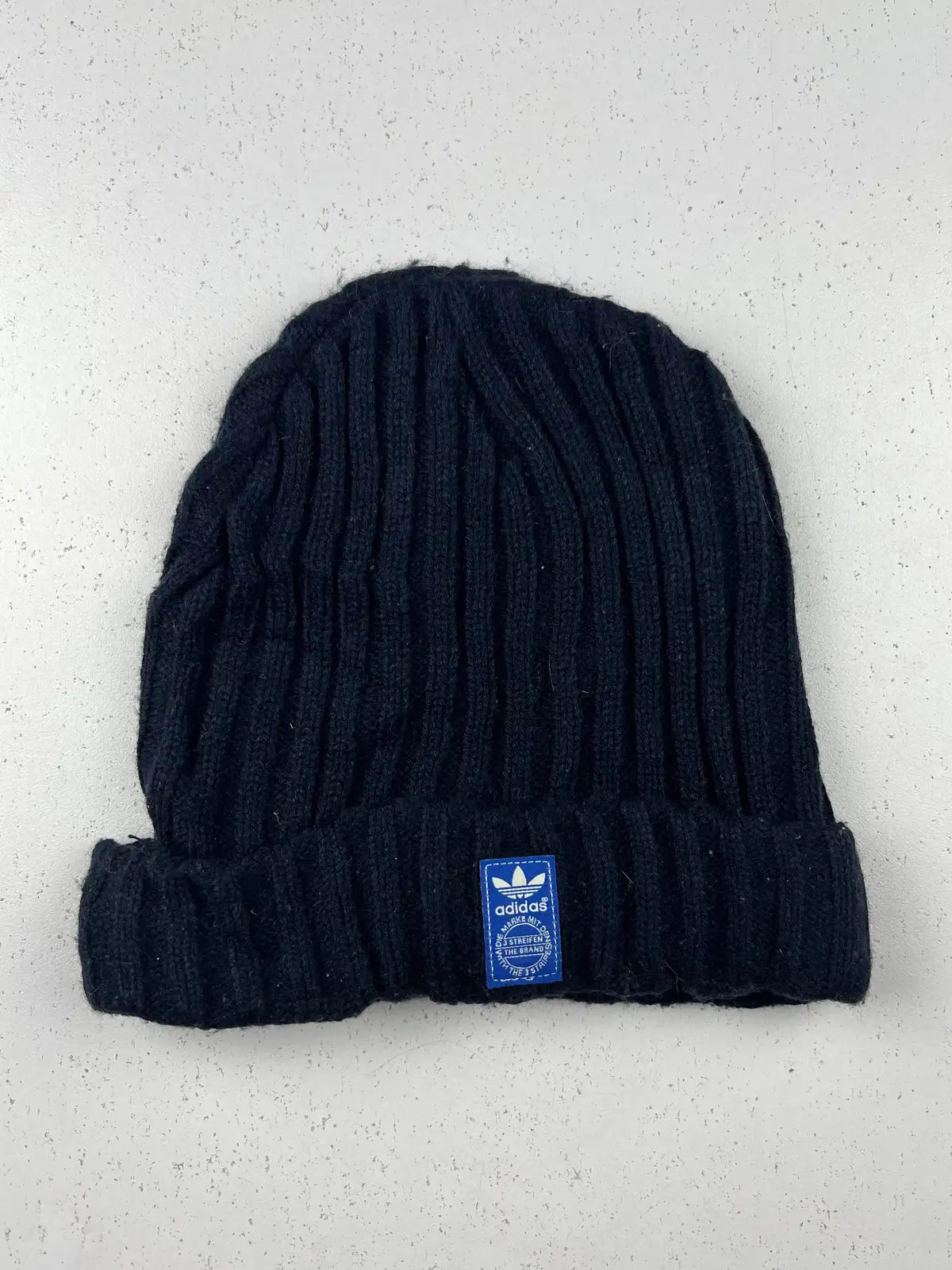 Buy online pre-used pre-loved 100% authentic & Original branded Adidas (C-664) available in Pakistan. Top international brands avilable.