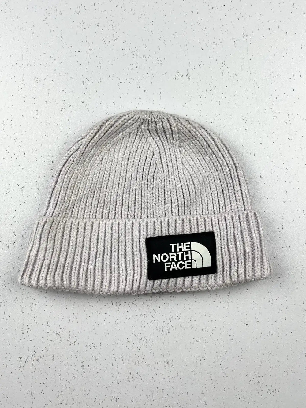 Buy online pre-used pre-loved 100% authentic & Original branded The North Face (C-670) available in Pakistan. Top international brands avilable.