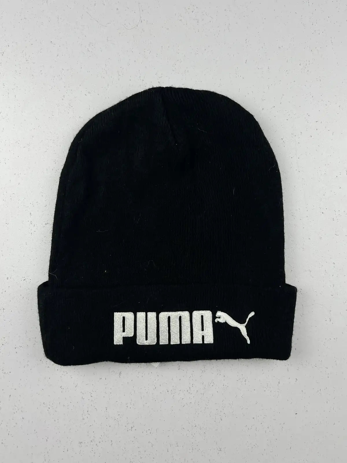 Buy online pre-used pre-loved 100% authentic & Original branded Puma (C-696) available in Pakistan. Top international brands avilable.