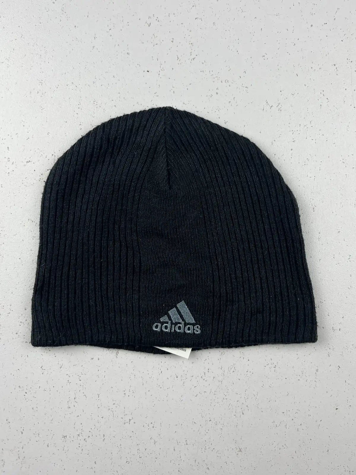 Buy online pre-used pre-loved 100% authentic & Original branded Adidas (C-735) available in Pakistan. Top international brands avilable.