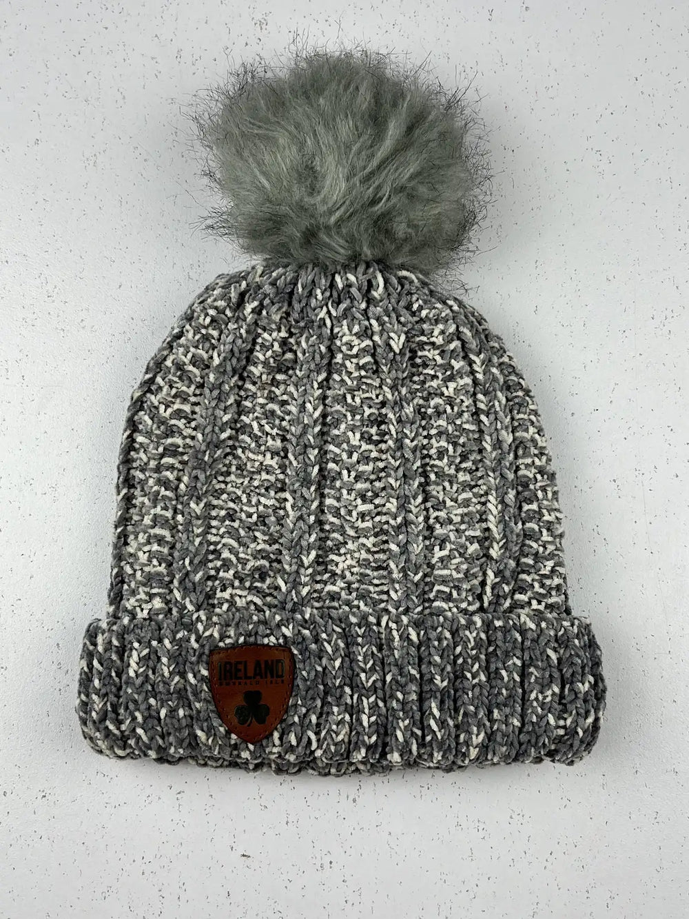 Buy online pre-used pre-loved 100% authentic & Original branded Unknown Brand (C-752) available in Pakistan. Top international brands avilable.