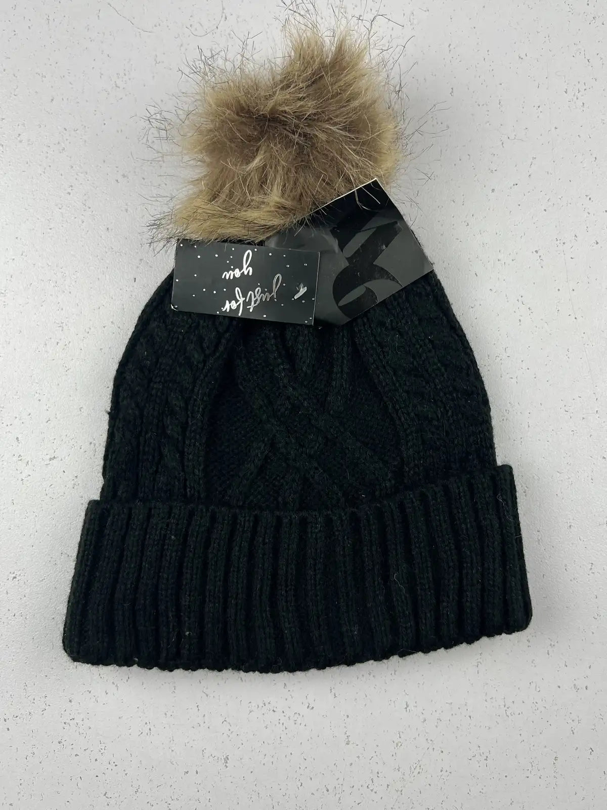 Buy online pre-used pre-loved 100% authentic & Original branded Nine West (C-807) available in Pakistan. Top international brands avilable.