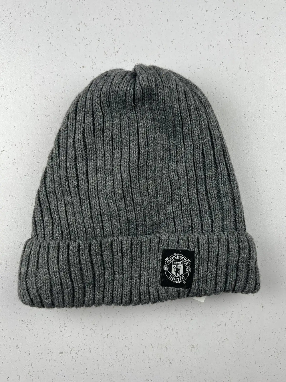 Buy online pre-used pre-loved 100% authentic & Original branded Manchester United (C-816) available in Pakistan. Top international brands avilable.