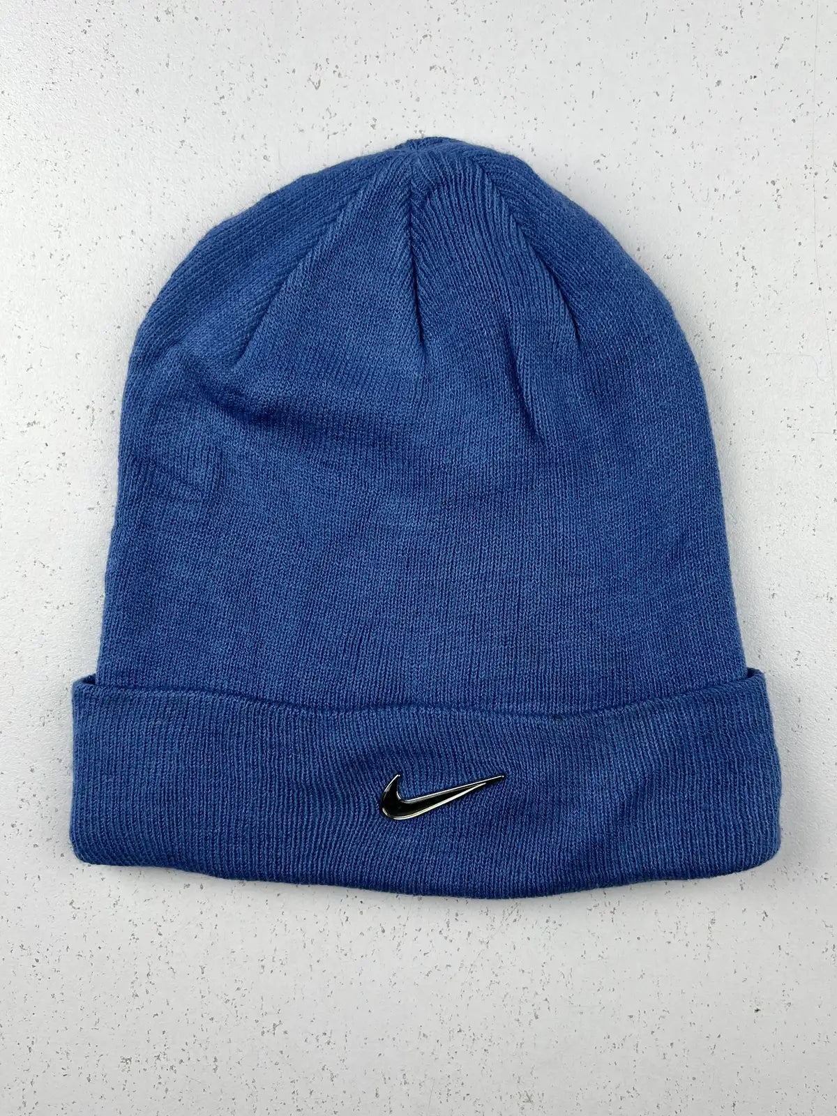 Buy online pre-used pre-loved 100% authentic & Original branded Nike (C-827) available in Pakistan. Top international brands avilable.
