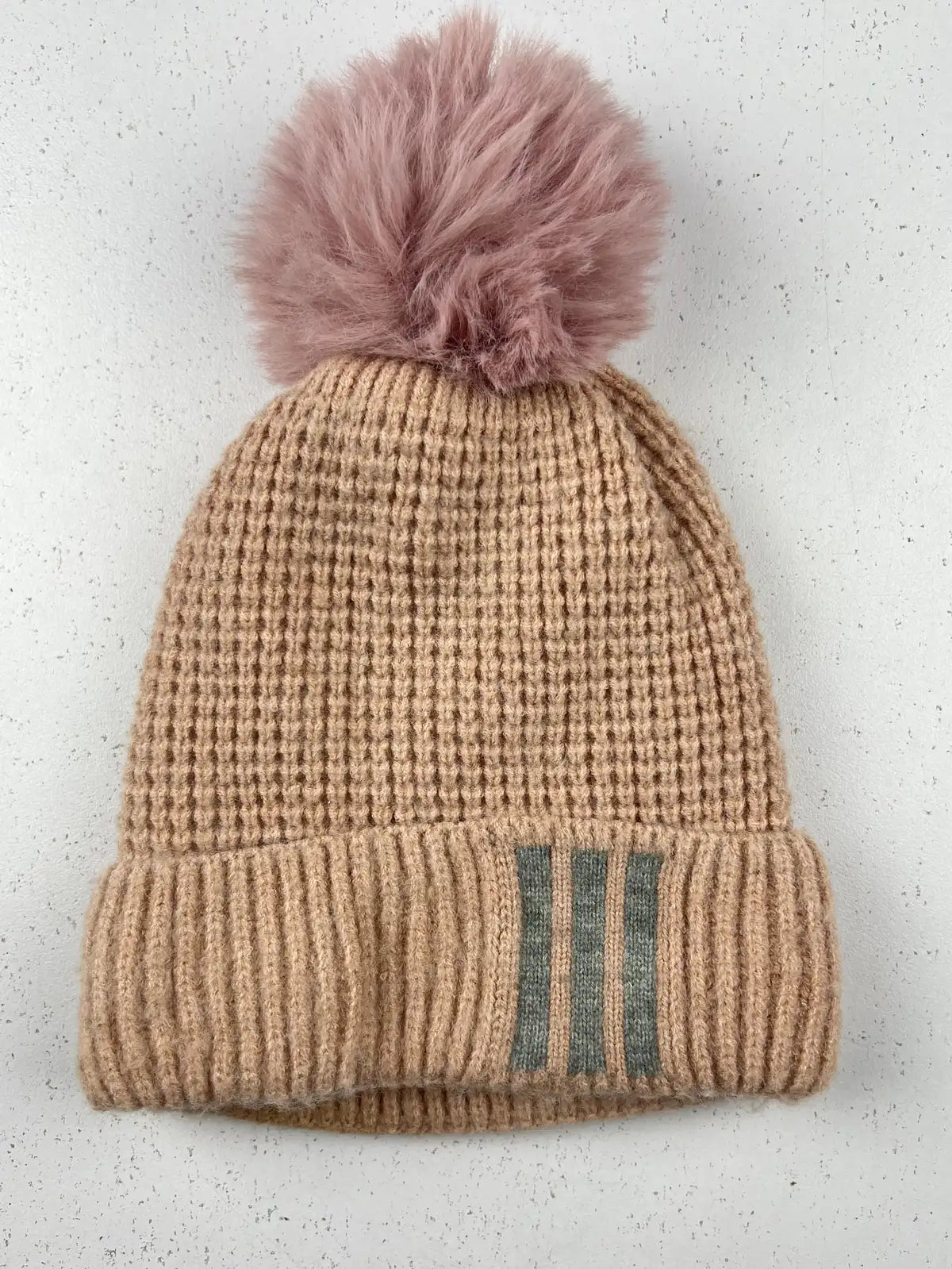 Buy online pre-used pre-loved 100% authentic & Original branded Unknown Brand (C-828) available in Pakistan. Top international brands avilable.