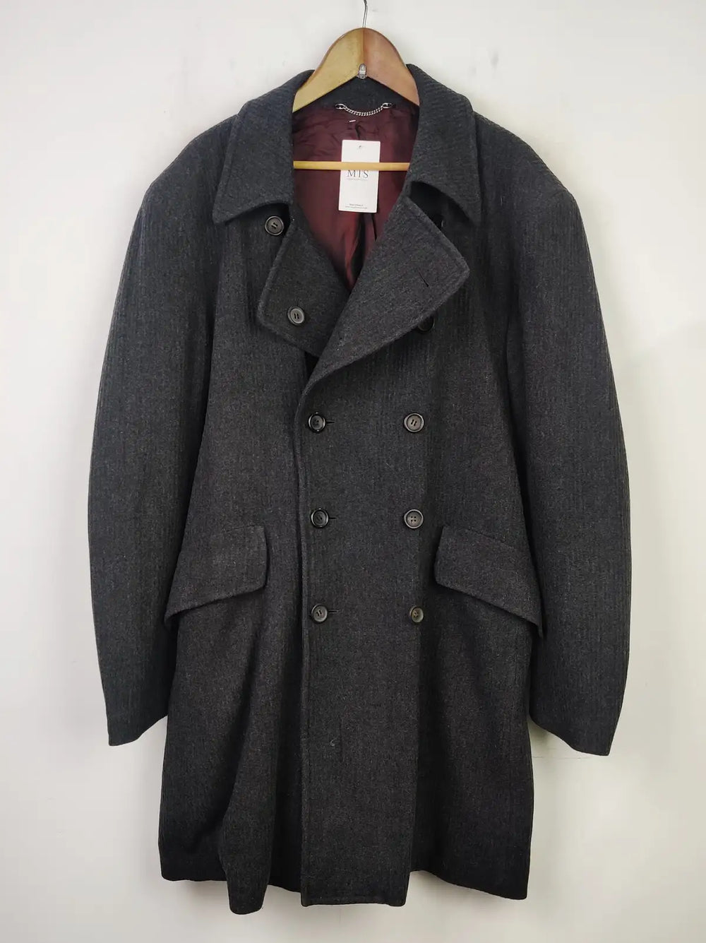 Buy online pre-used pre-loved 100% authentic & Original branded Nicole Farhi (CB-105) available in Pakistan. Top international brands avilable.