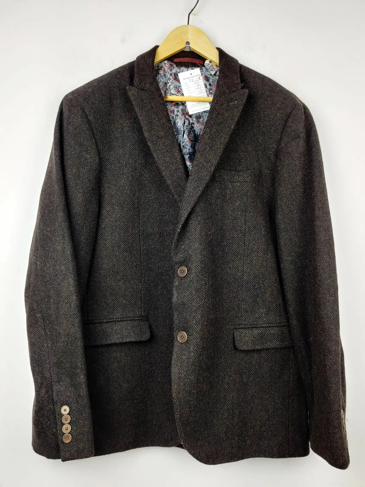 Buy online pre-used pre-loved 100% authentic & Original branded Next (CB-115) available in Pakistan. Top international brands avilable.
