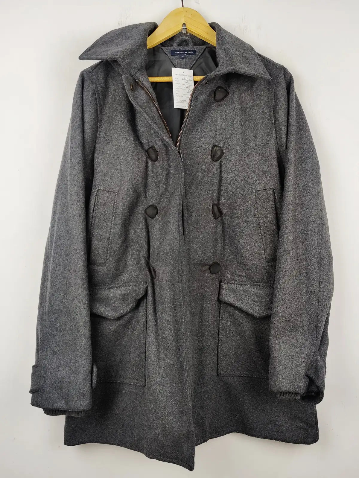 Buy online pre-used pre-loved 100% authentic & Original branded Tommy Hilfiger (CB-136) available in Pakistan. Top international brands avilable.