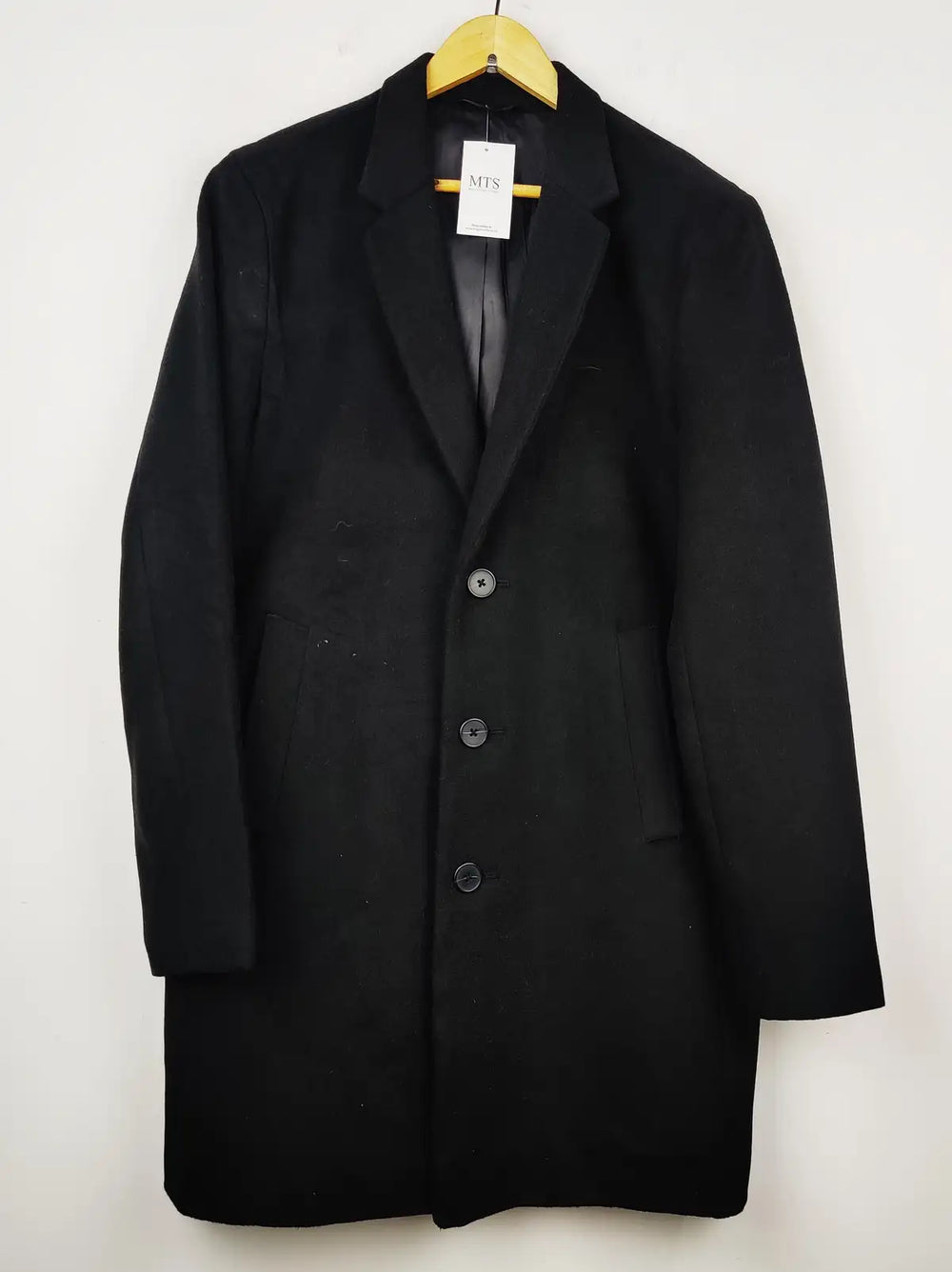 Buy online pre-used pre-loved 100% authentic & Original branded Primark (CB-157) available in Pakistan. Top international brands avilable.