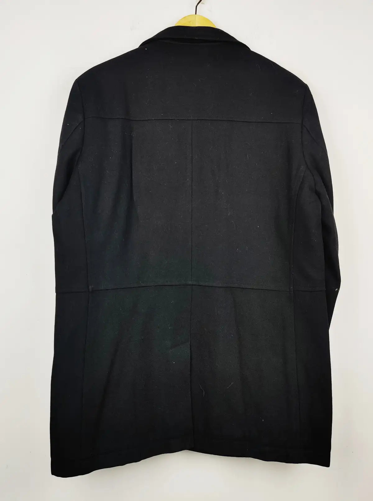 Trait (CB-181)